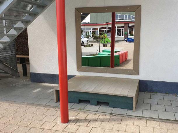 miroir geant en inox