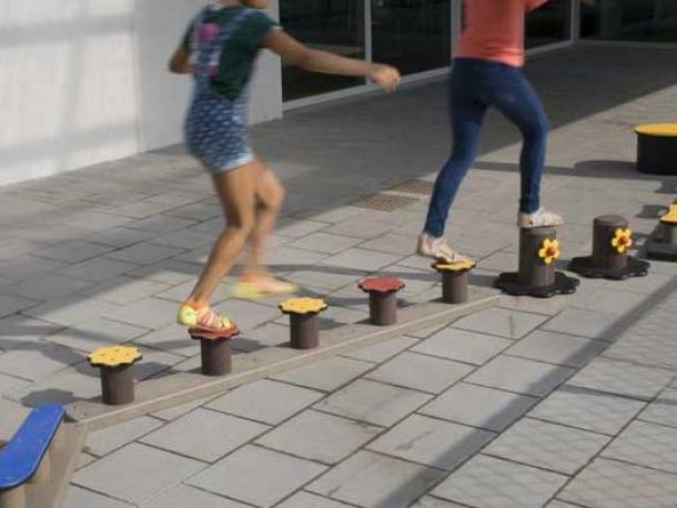 parcours zazou - les fleurs gp99f en plastique recycle