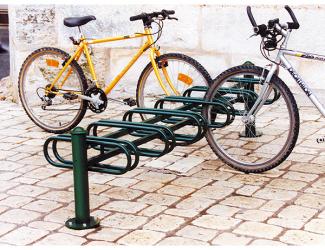 SUPPORT TROTTINETTES SUR PIEDS  Acodis, Supports cycles, vélos et  patinettes : SUPPORT TROTTINETTES SUR PIEDS - Supports cycles