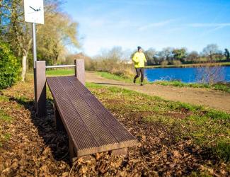 parcours sportif -  plastique recycle - planche abdo incline