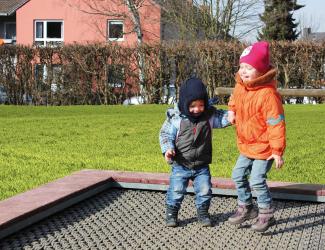 trampoline carre - 3 ans et +