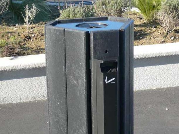 cendrier mural ou adaptable sur corbeille equilibre