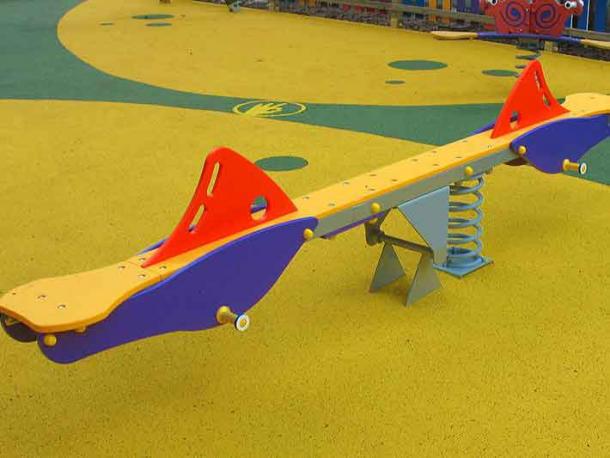 bascule ressort poissons - acier - 6 pl - 2/12 ans